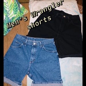 Men’s Wrangler shorts !